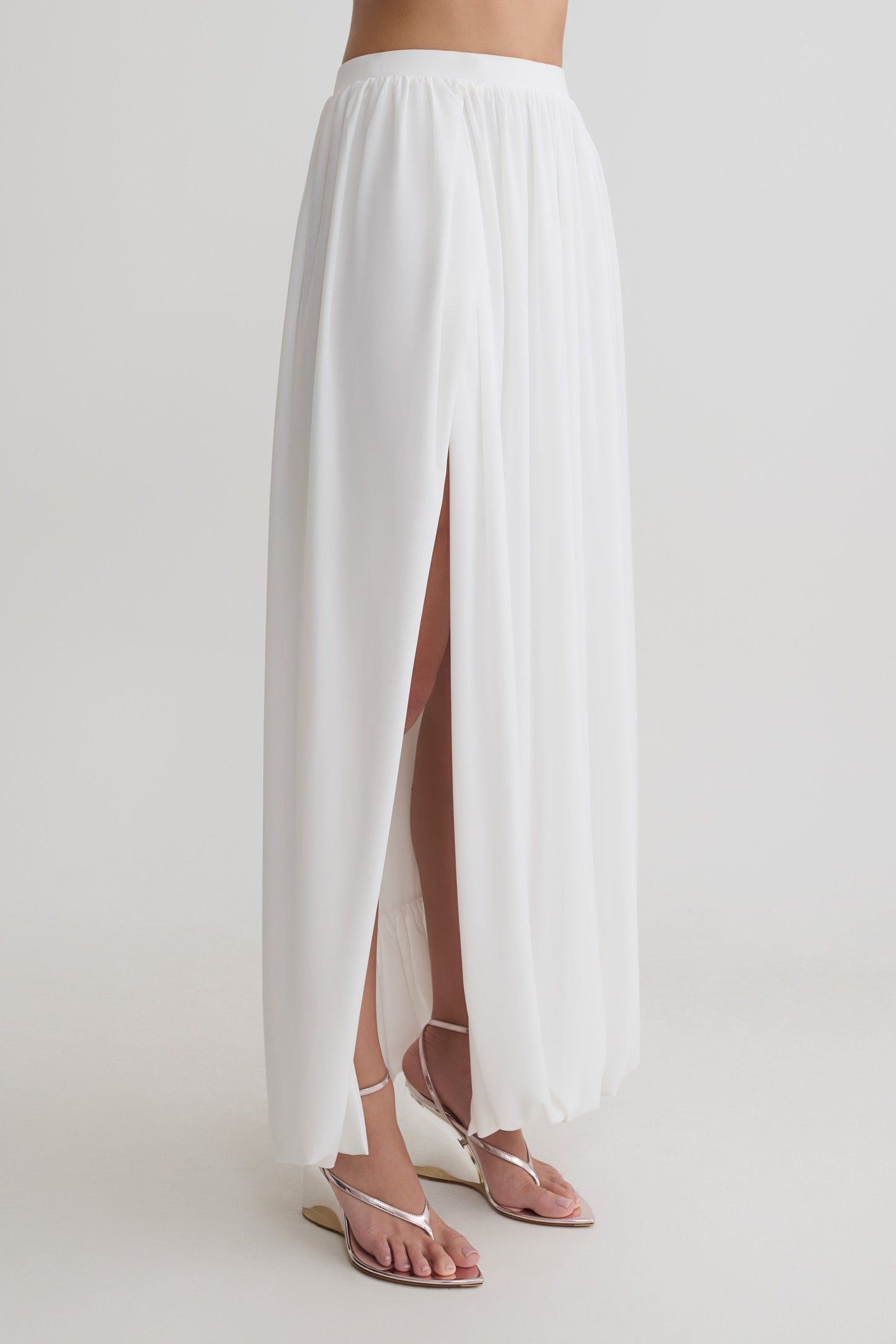 Banks Bubble Hem Midi Skirt - White