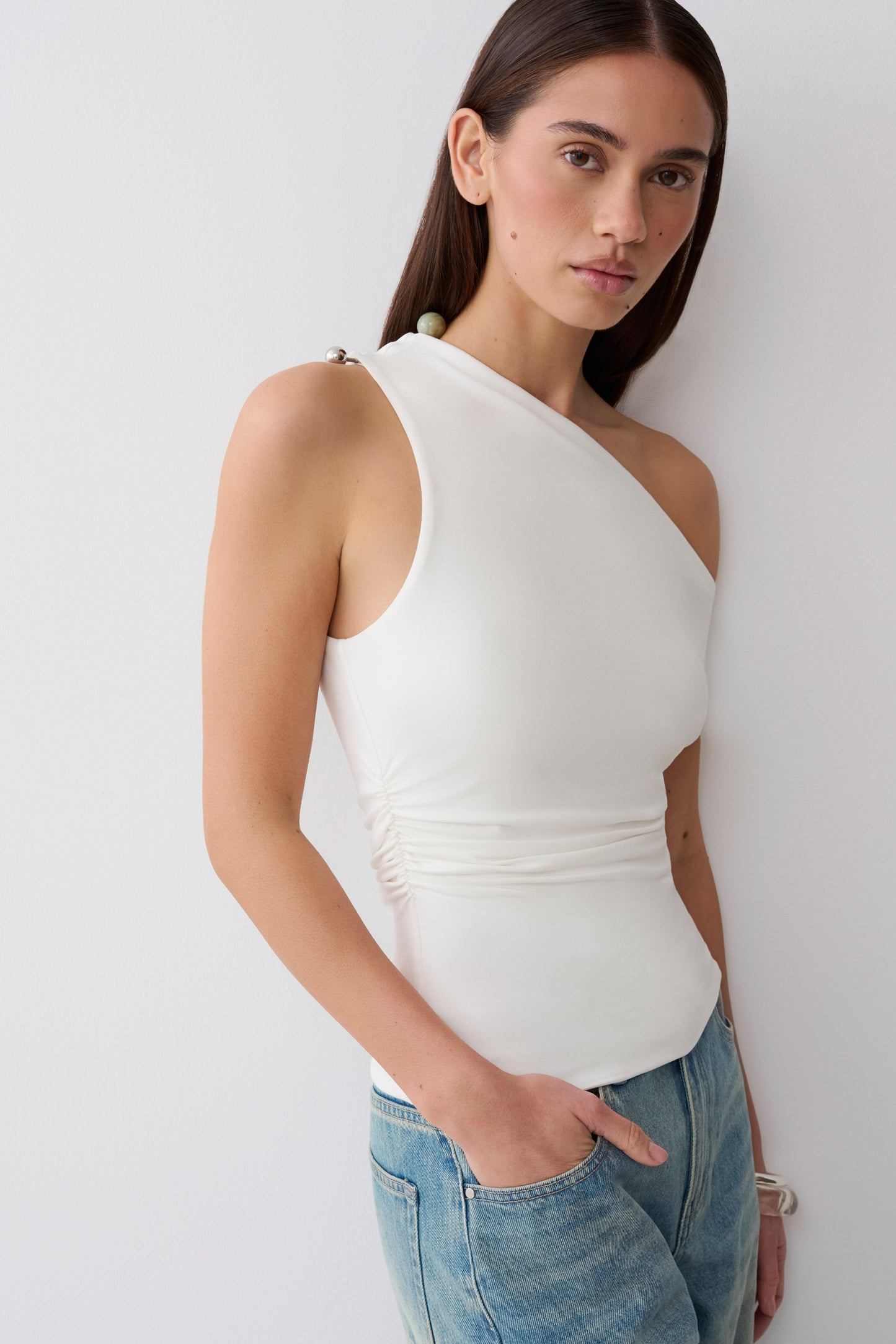 Yuna Short Sleeve Draped Hardware Top - Ivory