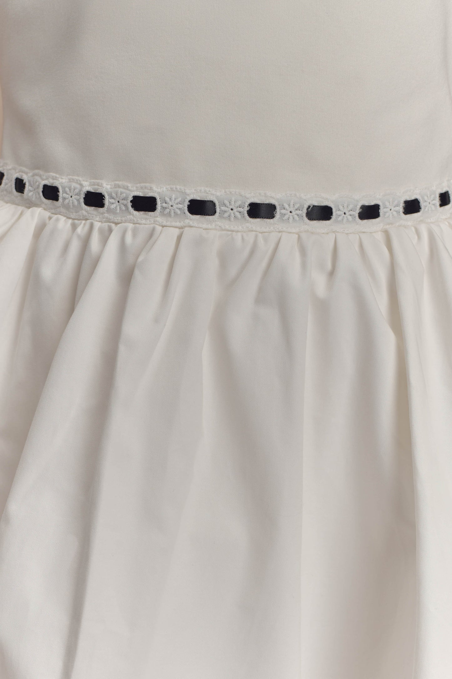 Queenie Halter Bubble Mini Dress - Black/White