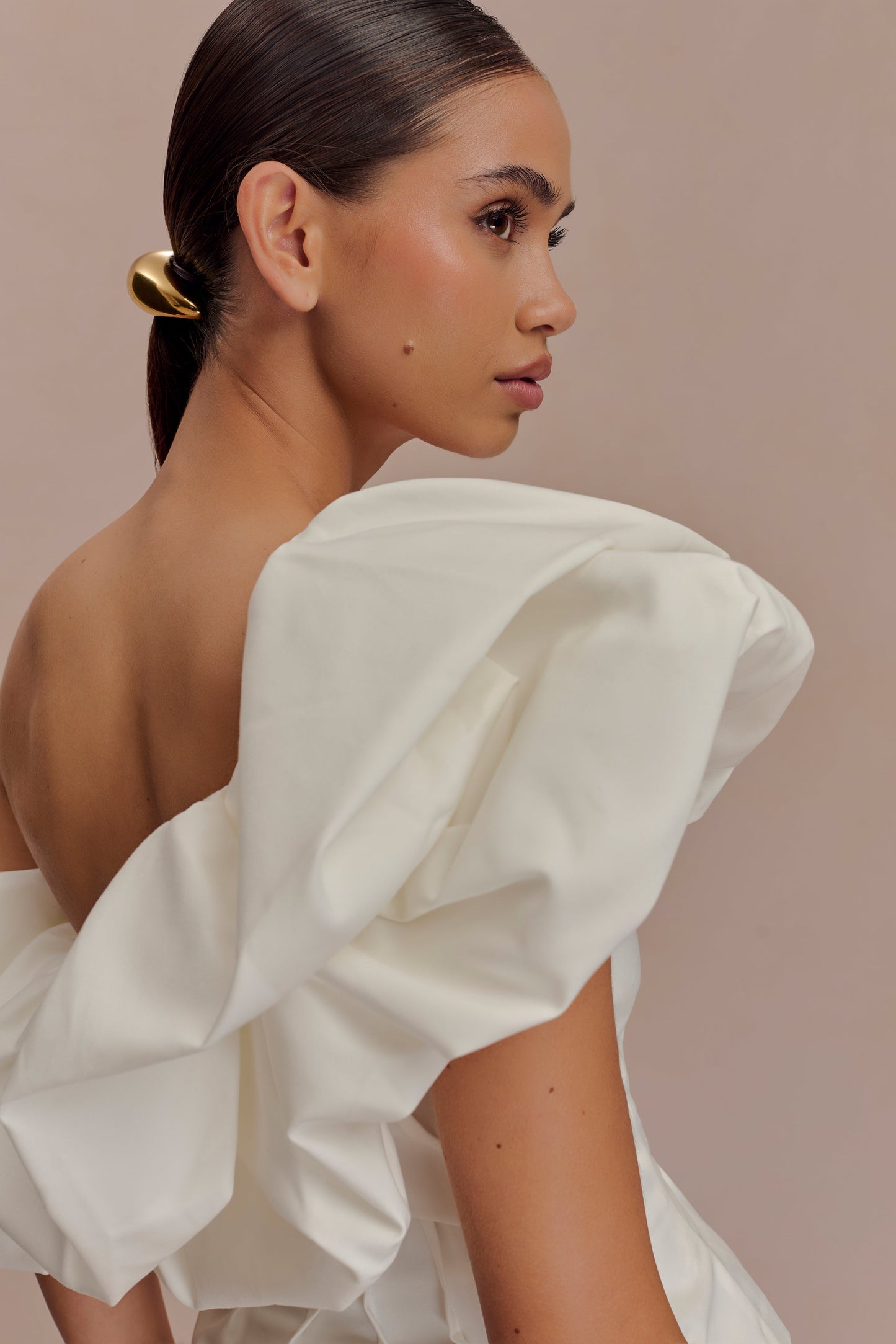 Debbie One Shoulder Bubble Top - White