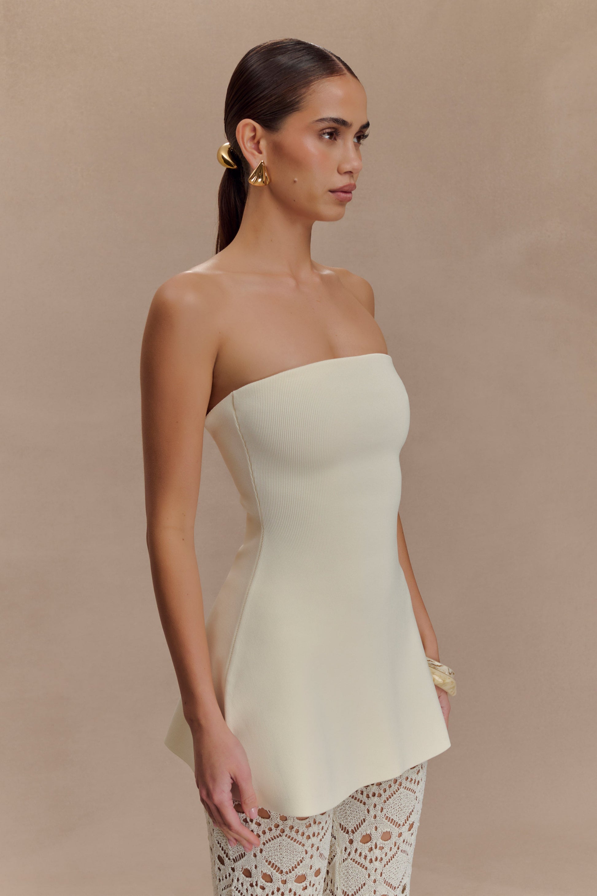 Collective Tops - Anette Bandage Knit Strapless Top - Ivory fourth image