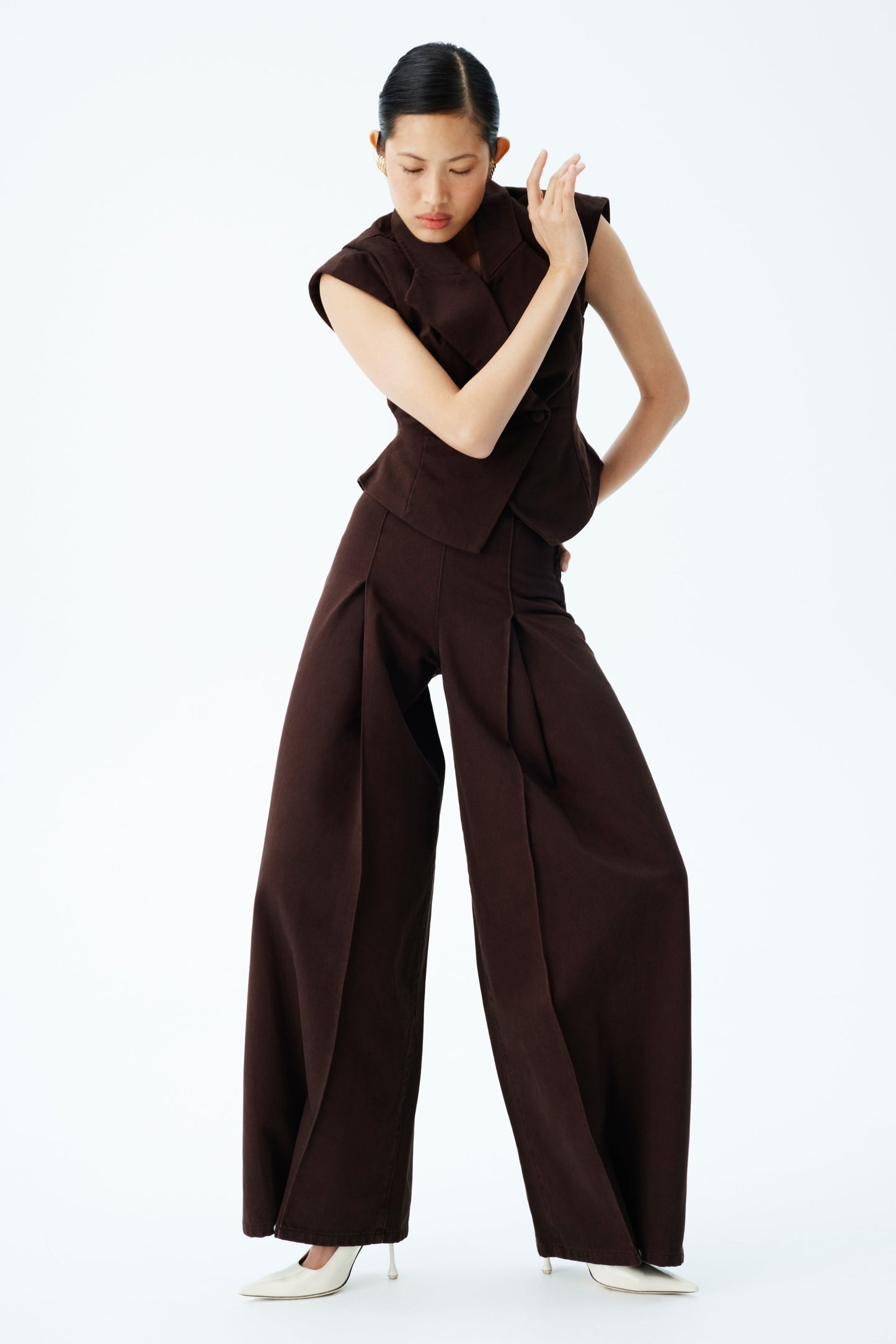 Beatrix High Rise Denim Jeans - Chocolate