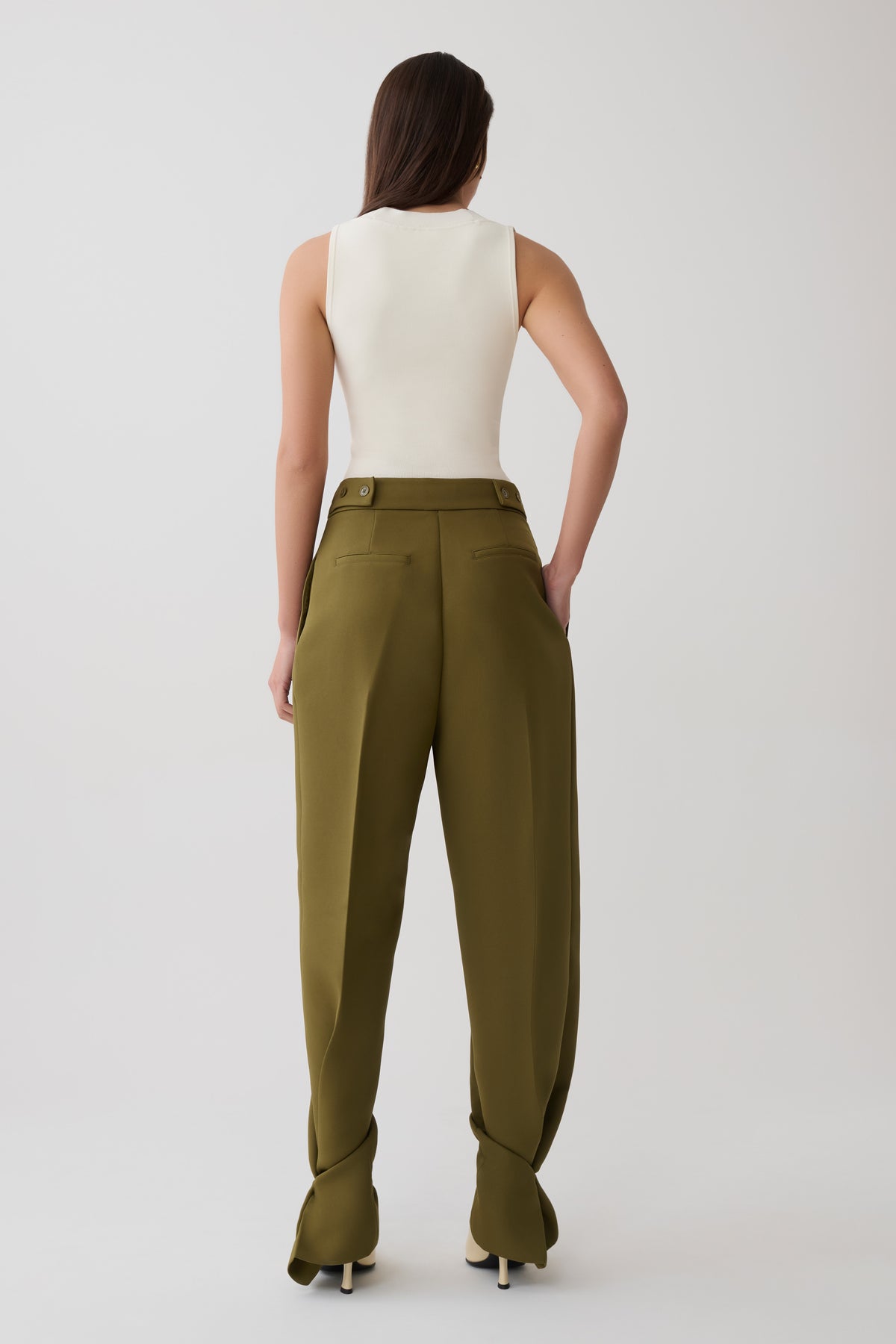 Hazel Pleated Suiting Pants - Olive