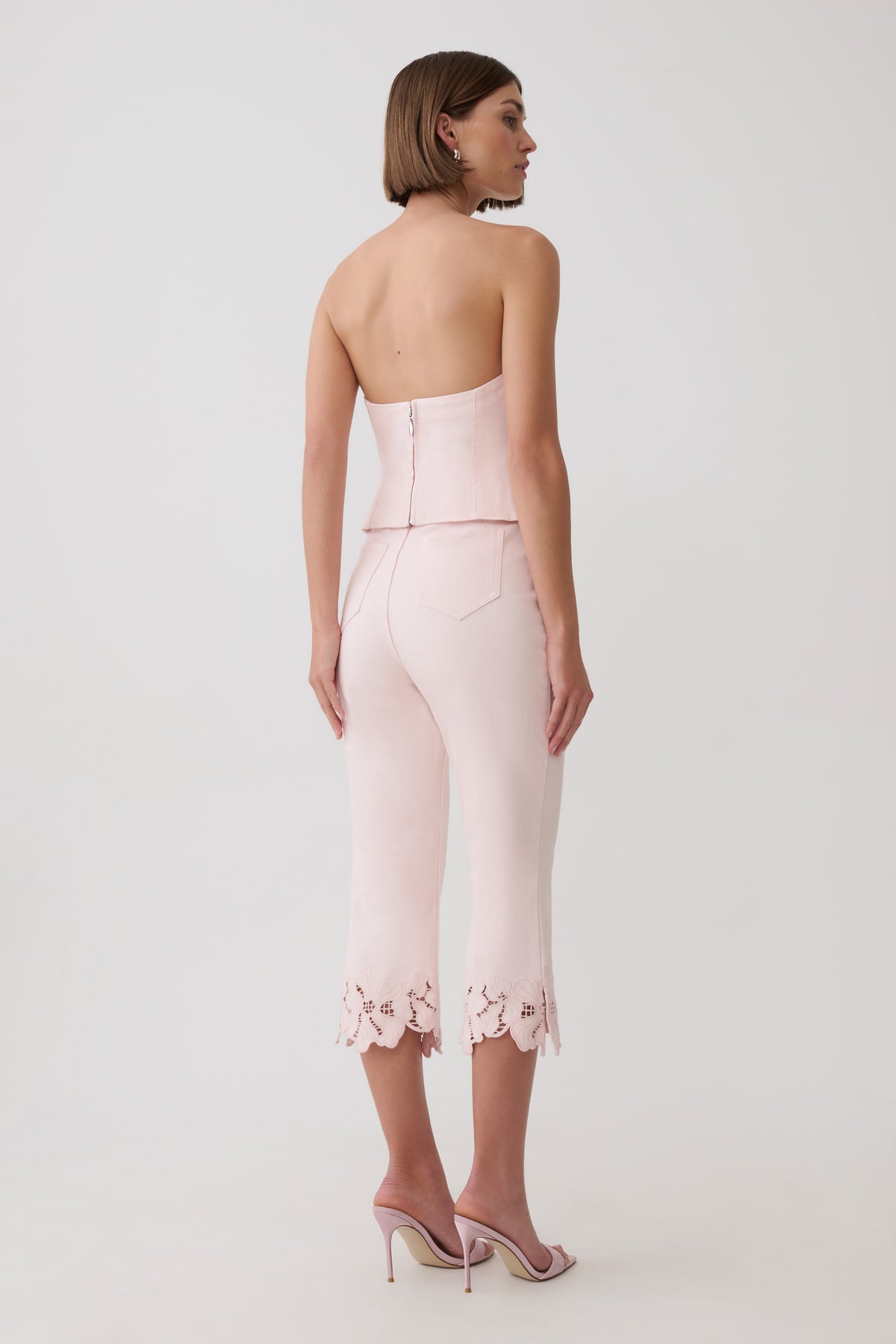 Tillie Flower Embroidery Denim Capris - Baby Pink