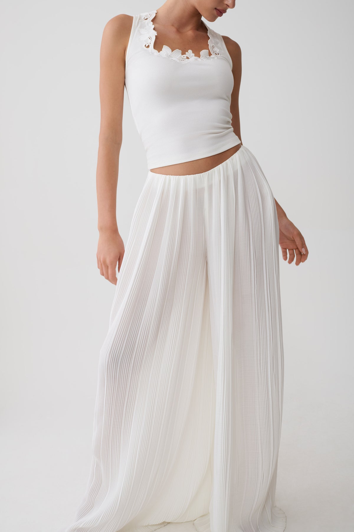 Jonah Plisse Straight Leg Pants - Ivory