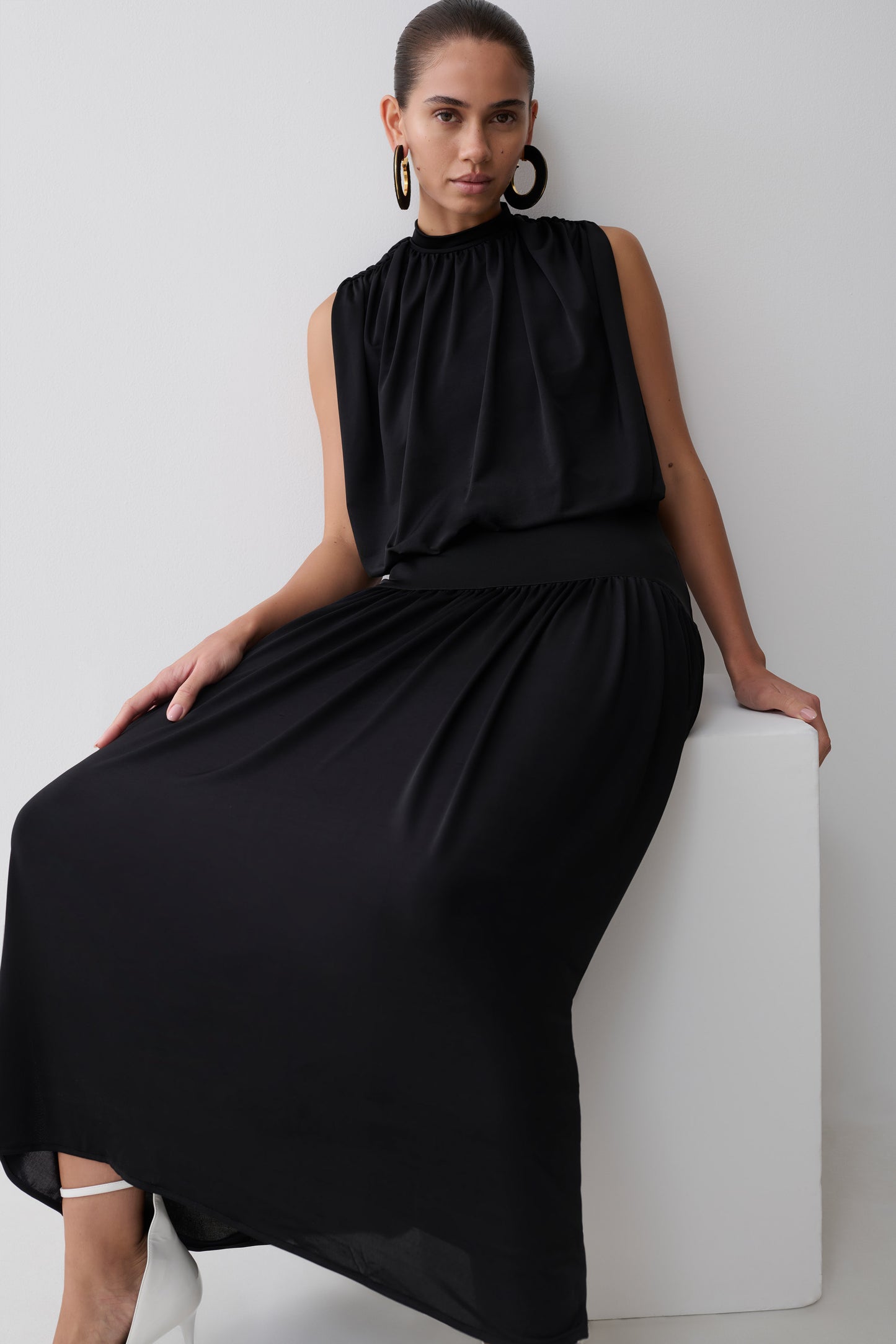 True Drop Waist Gathered Midi Dress - Black
