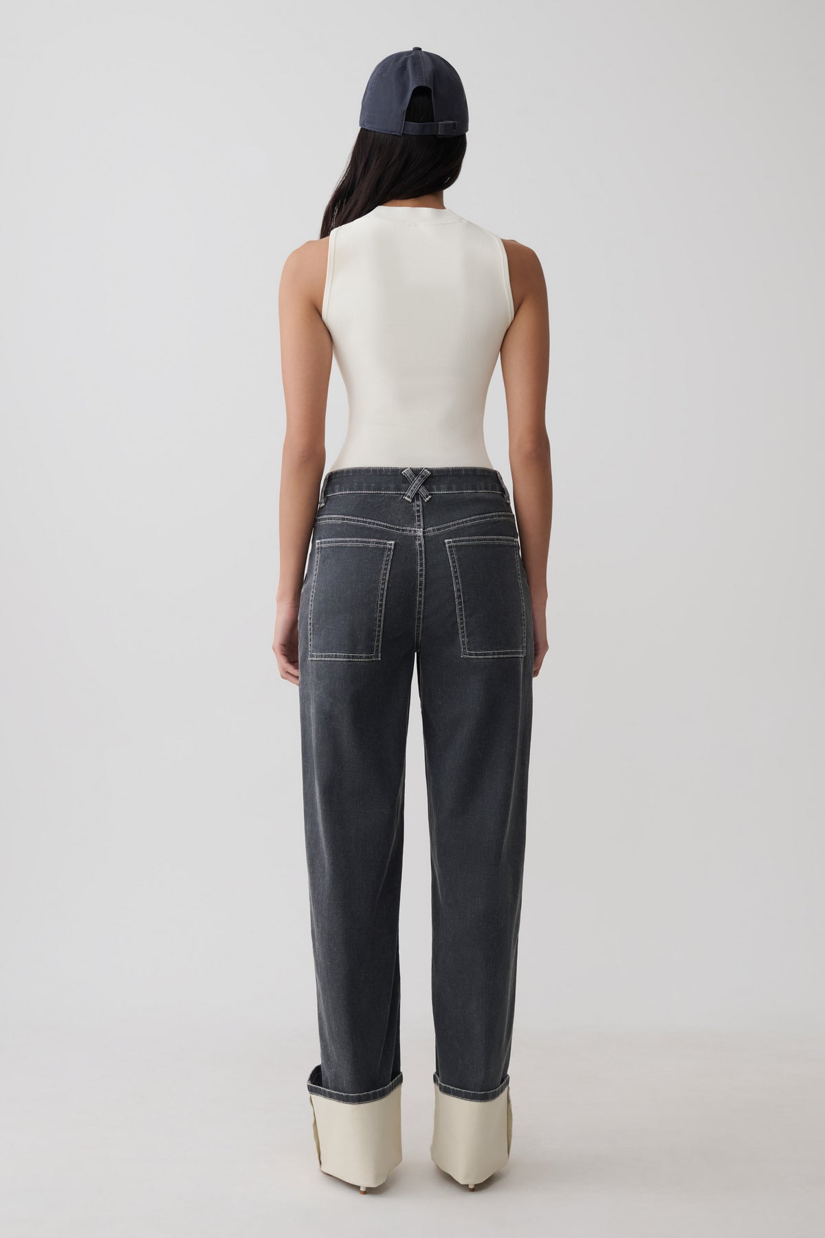 Hellen Cuff Denim Pants - Dark Grey