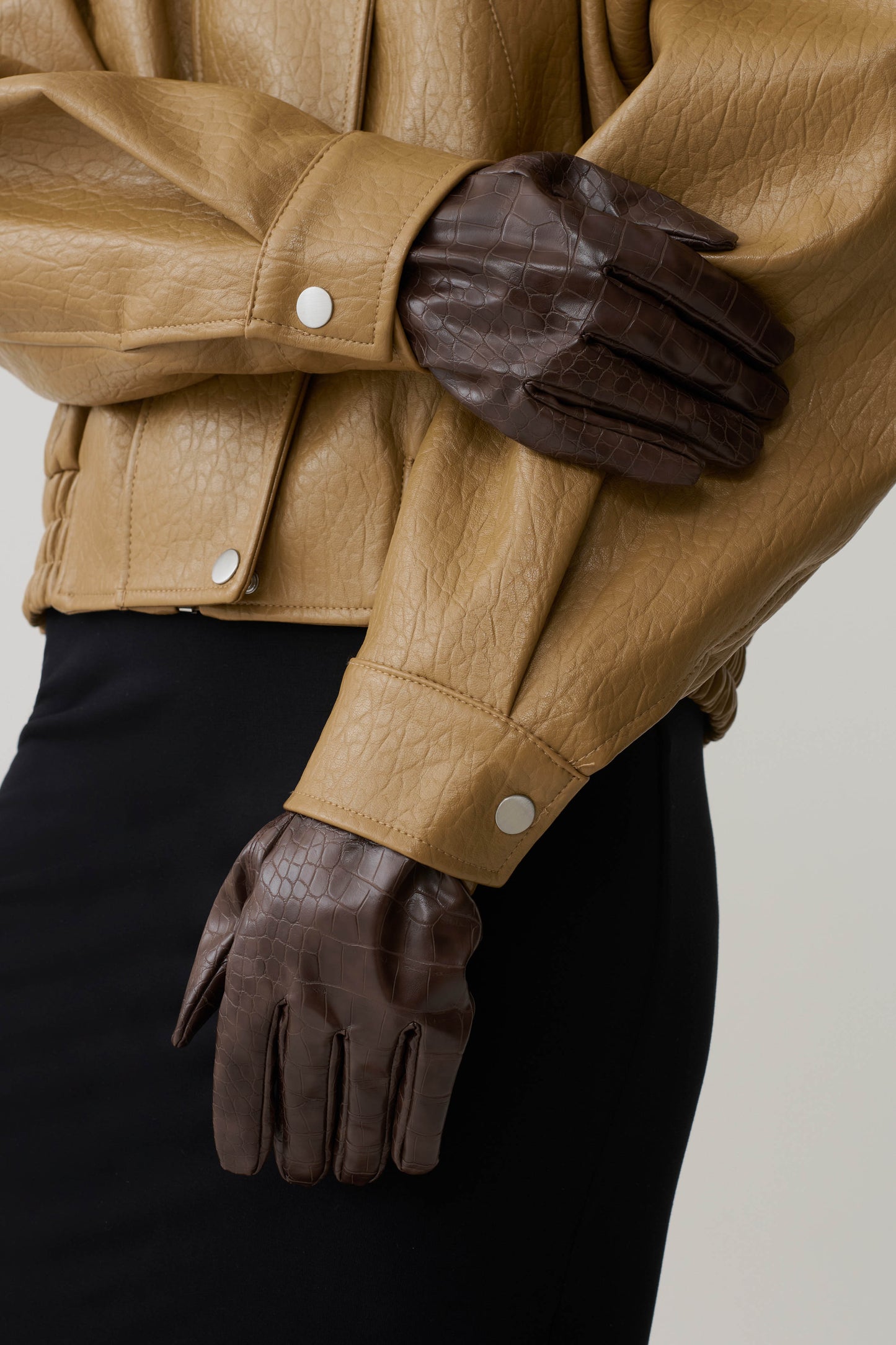 Atlas Faux Leather Crocodile Gloves - Chocolate