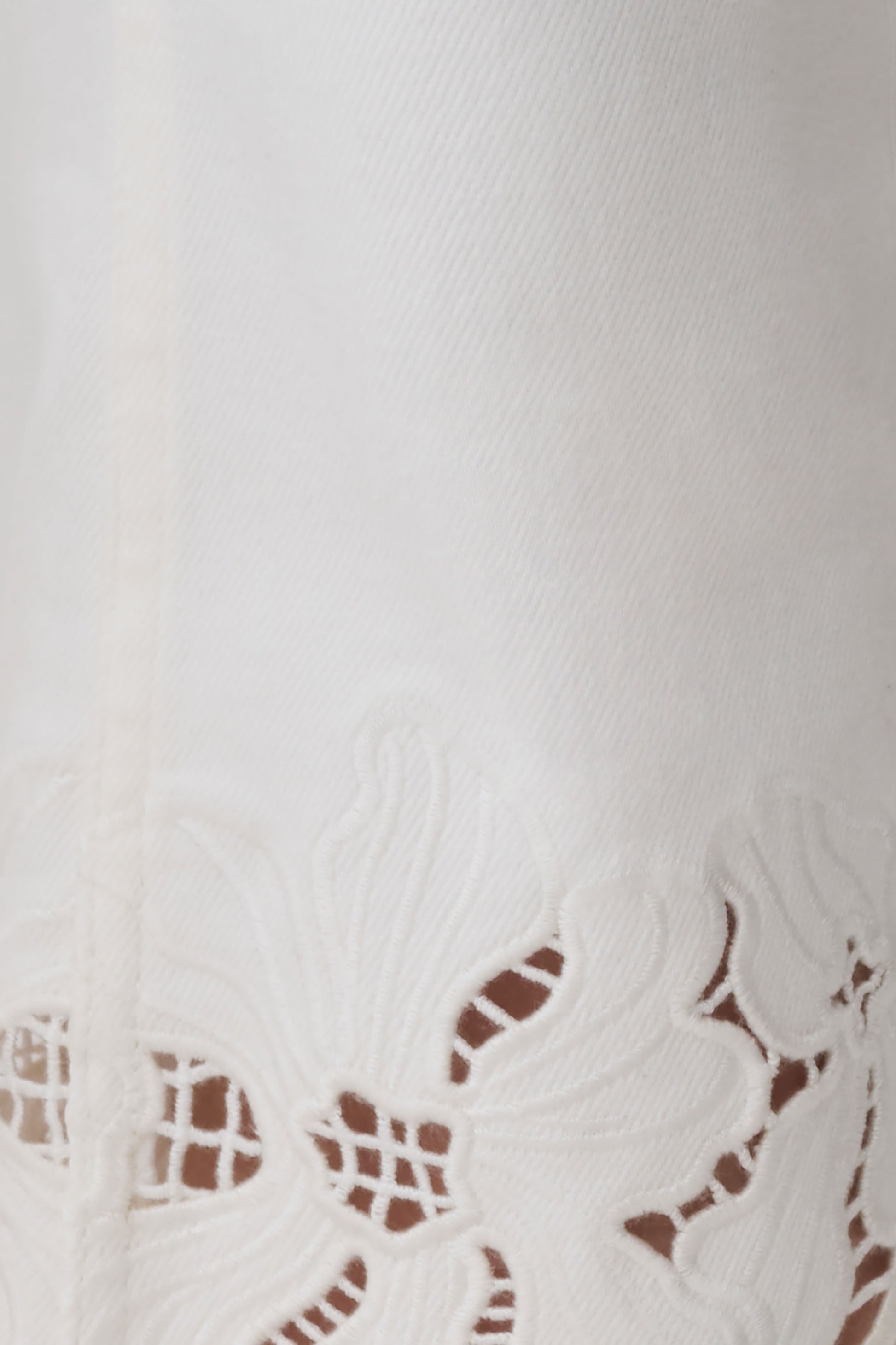 Tillie Flower Embroidery Denim Capris - White #9