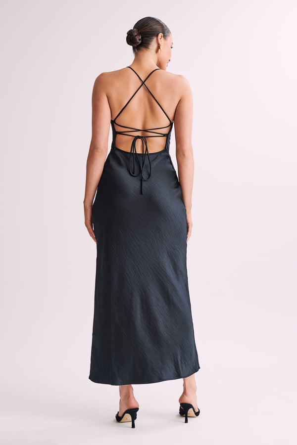 Halter neck slip outlet