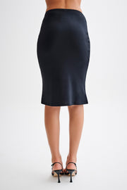Mara Slinky Knee Length Skirt - Black