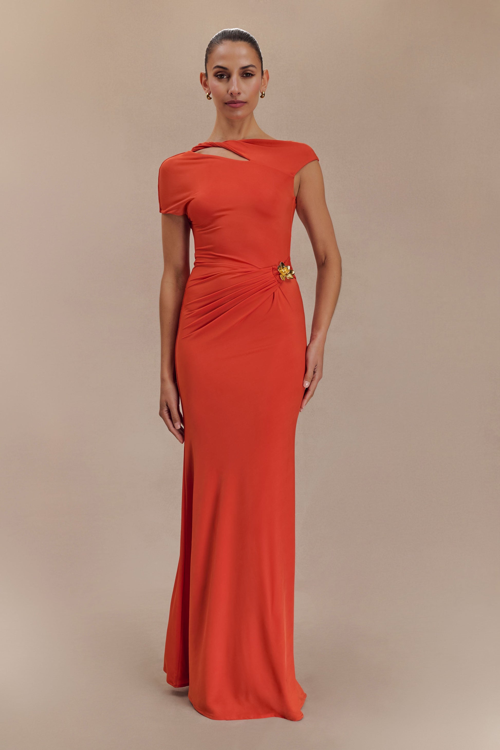 orange strappy slinky ruched back maxi dress I make my own summer @FashionNova Sunset Views Ruched Maxi Dress - Orange Catching The Vibes Earrings
