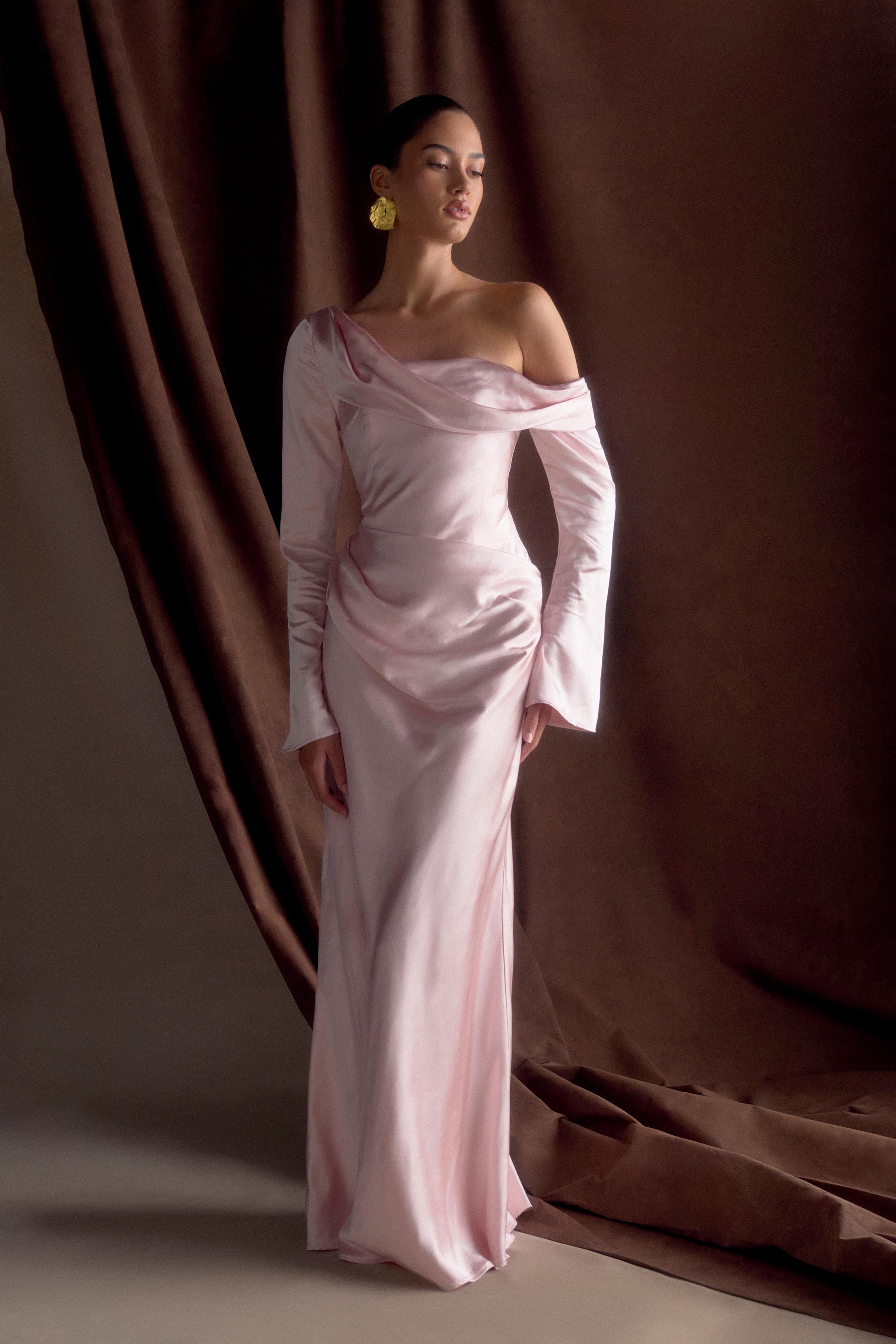 Iris Long Sleeve Satin Maxi Dress - Soft Pink | MESHKI Iris Long Sleeve Satin Maxi Dress - Soft Pink | MESHKI