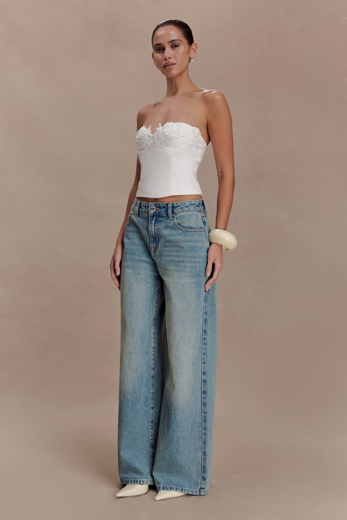 Romi Mid Rise Wide Leg Jeans - Faded Mid Blue