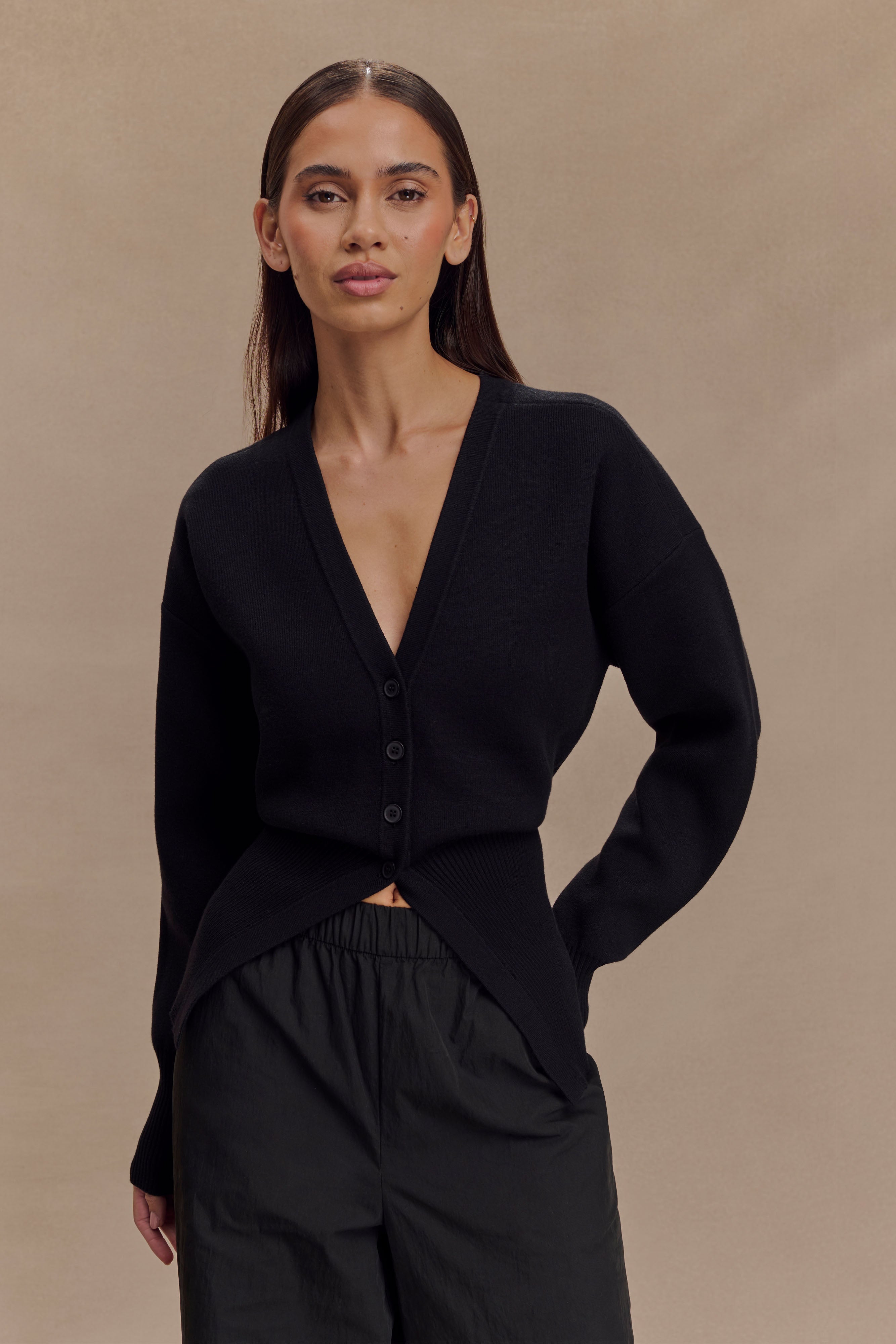 Alexia Buttoned Oversized Cardigan - Black | MESHKI