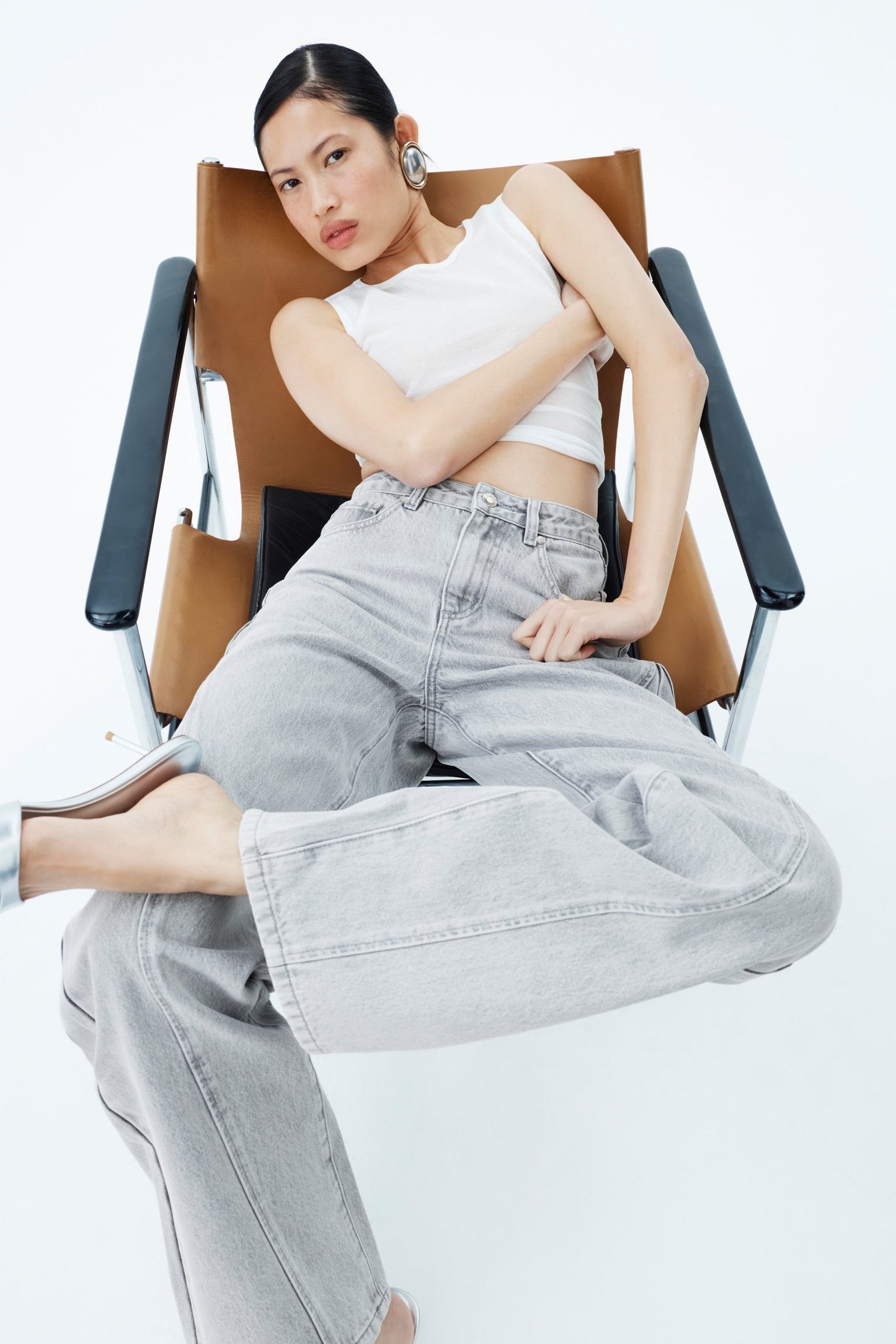 Georgette Mid Rise Paneled Denim Jeans - Grey