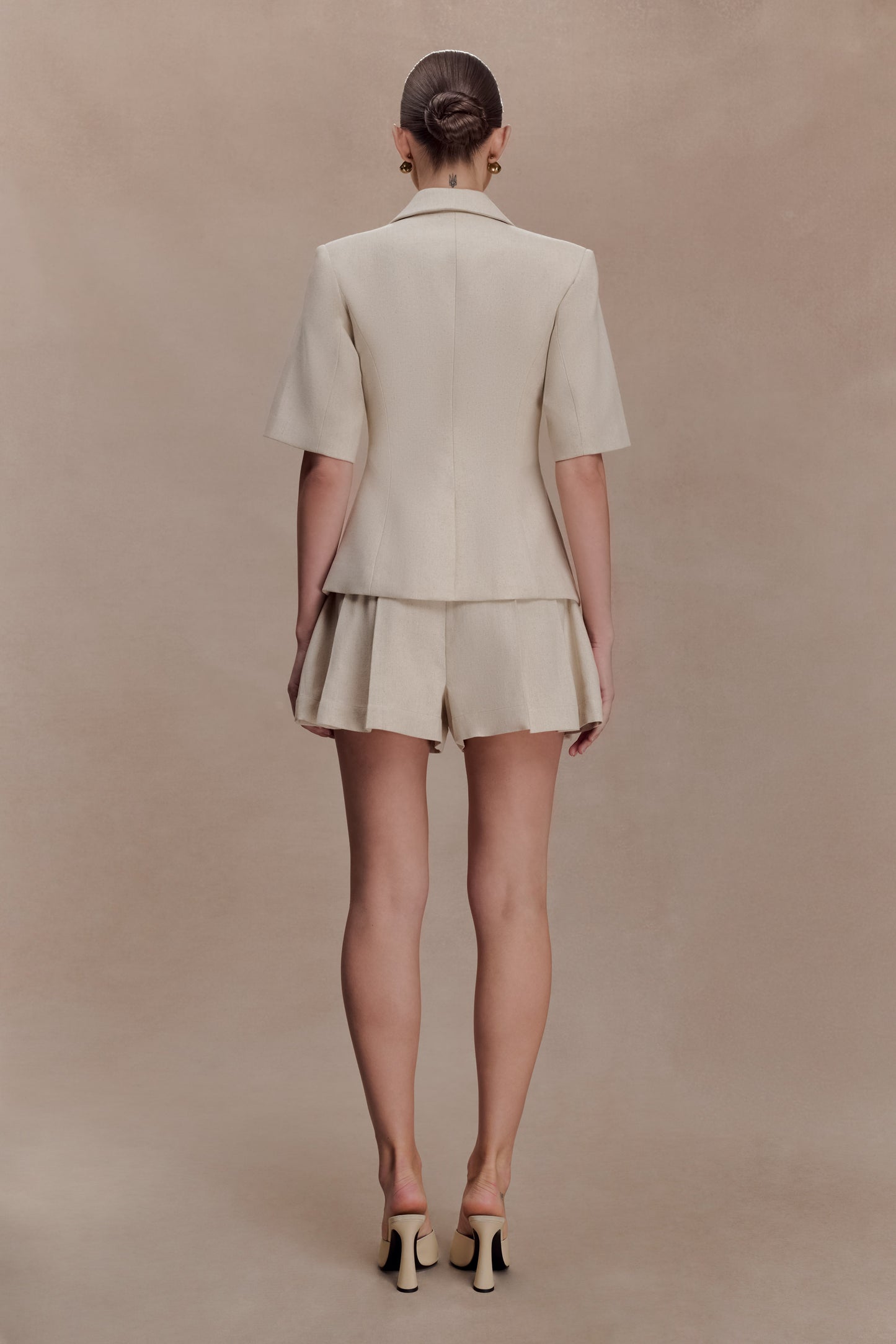 Martine Pleated Linen Short - Natural