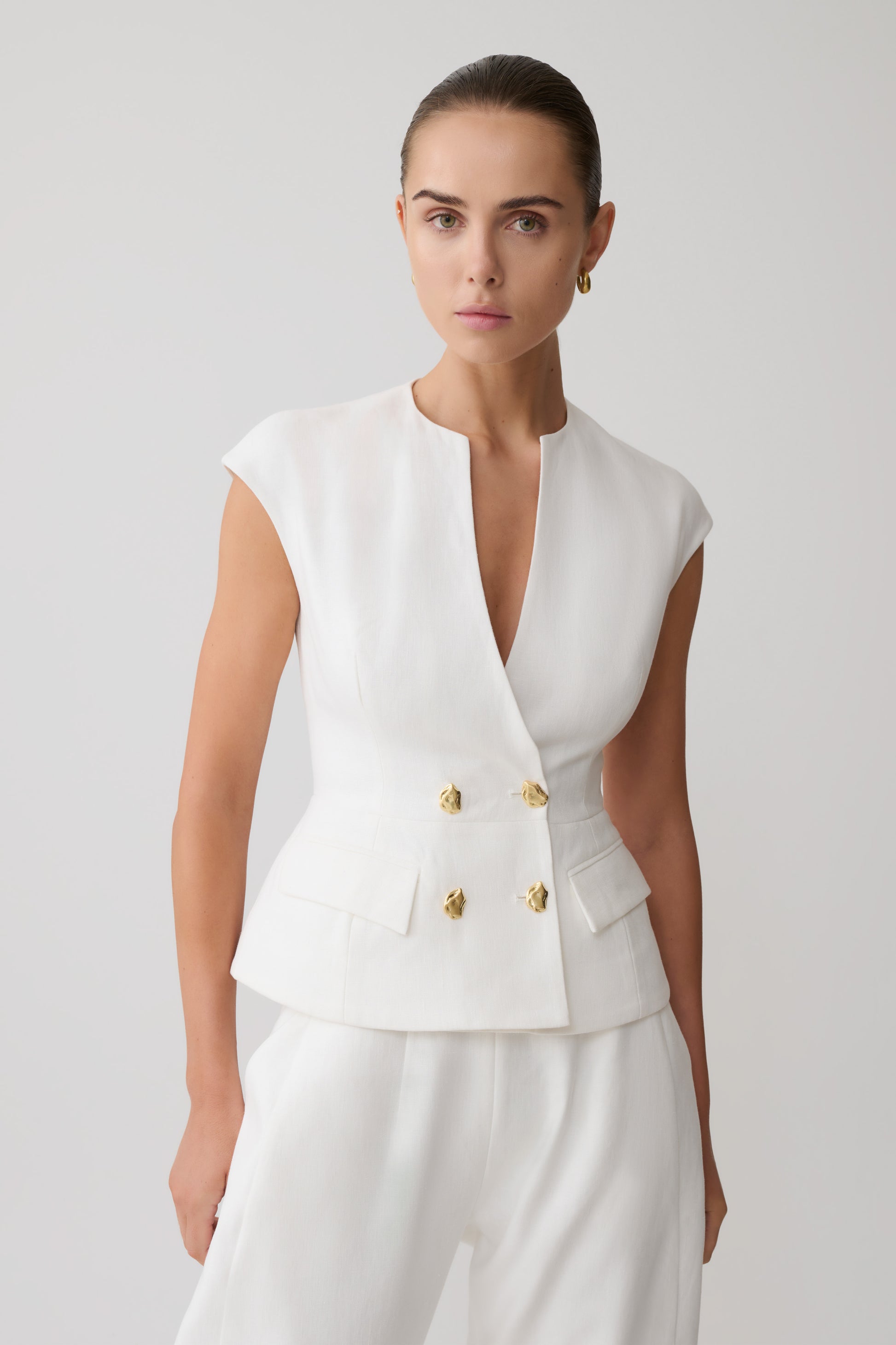 Oriana Linen Button Vest - White