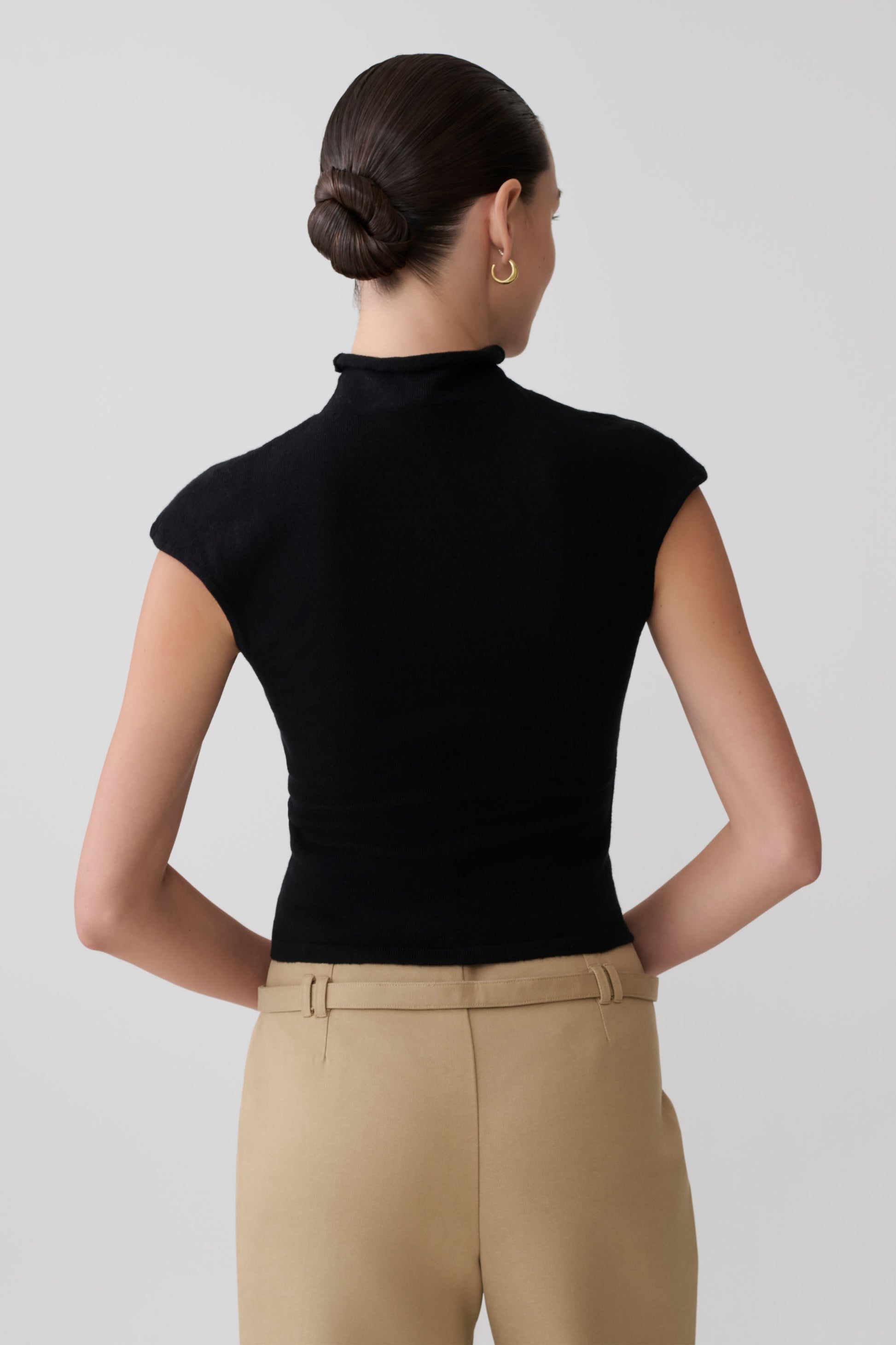 Sonny Short Sleeve Knit Top - Black #2