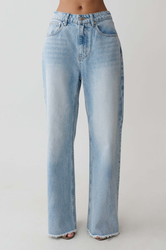 Sebastian Straight Leg Denim Jeans With Fray Hem - Washed Light Blue