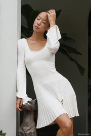 Britney Long Sleeve Knit Mini Dress - White
