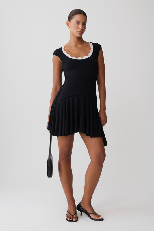 Gardenia Lace Trim Scoop Neck Mini Dress - Black/White