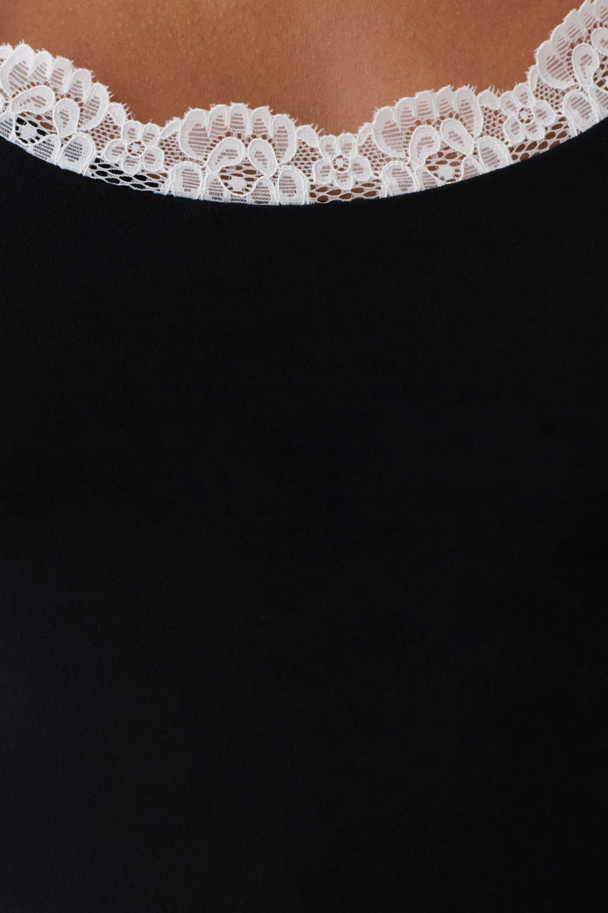 Gardenia Lace Trim Scoop Neck Mini Dress - Black/White