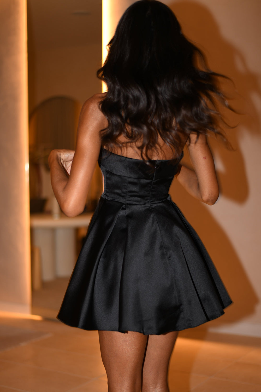 Black Mini Dresses - Shop Little Black Dresses Page 4 | MESHKI AU
