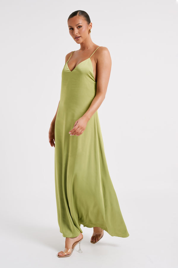 Beatrice Flowy Maxi Dress - Parakeet Green