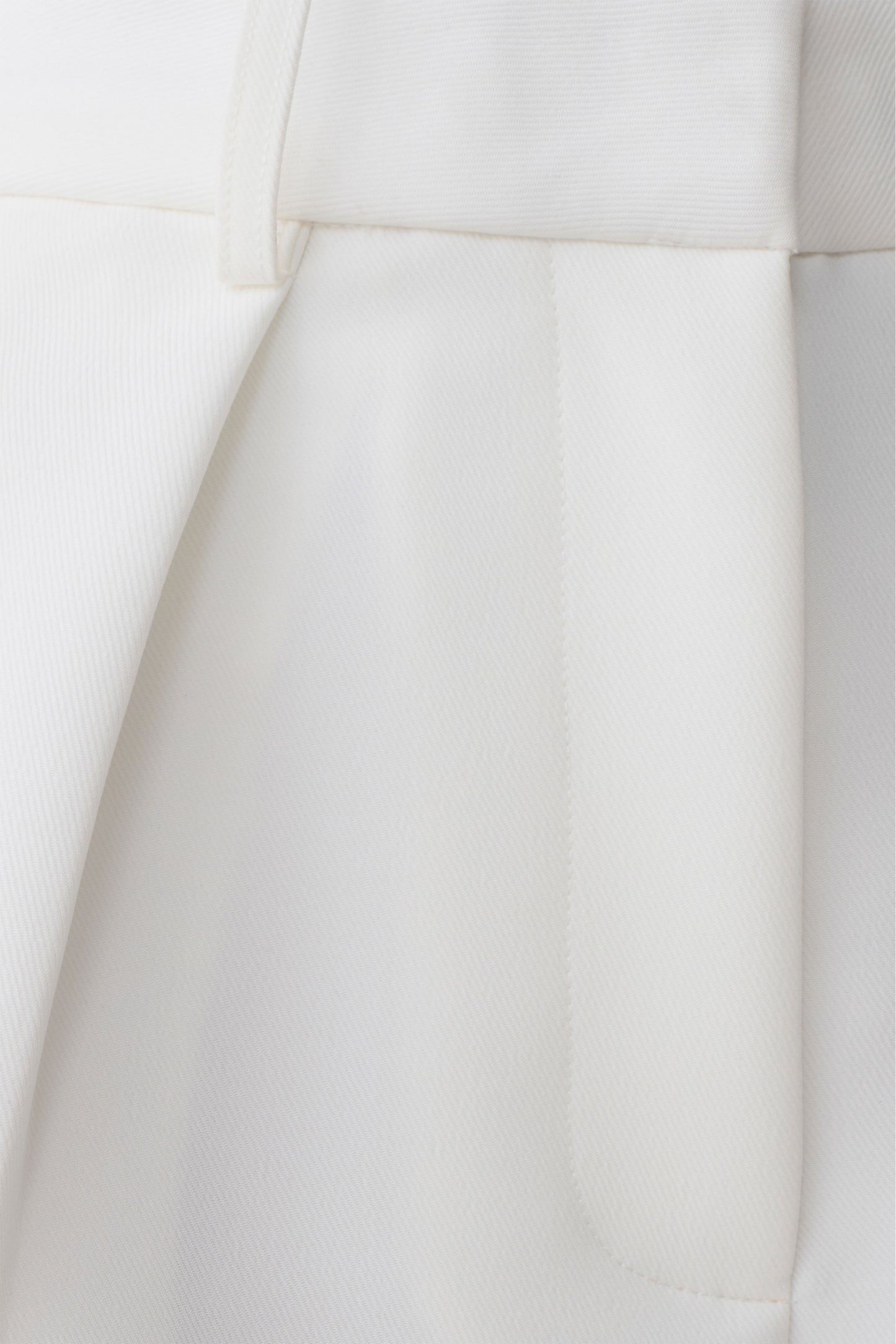 Dominique Pleated Suiting Shorts - Ivory