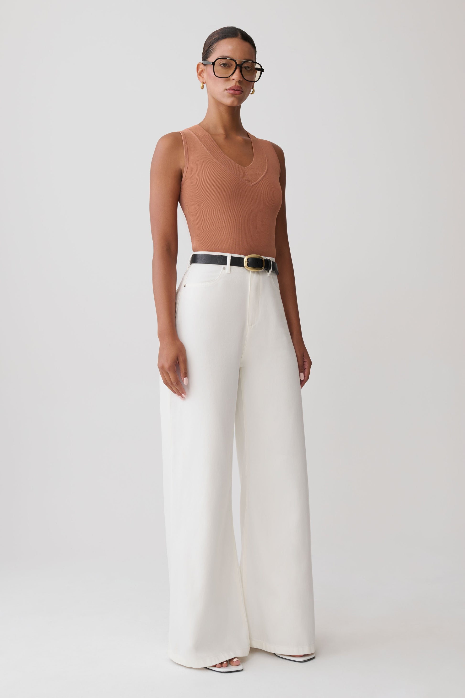 Claudina V-Neck Knit Tank - Doe #4