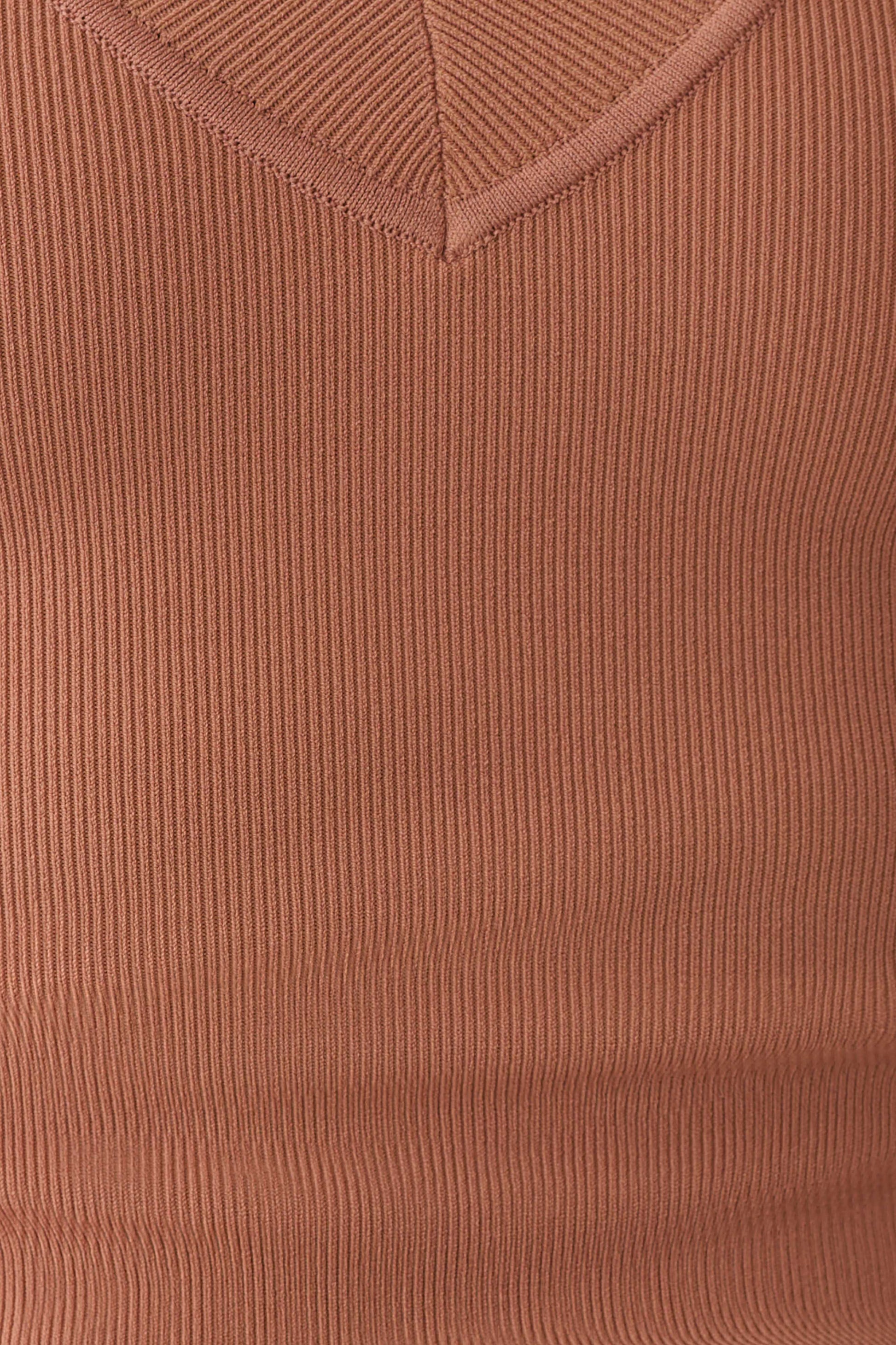 Claudina V-Neck Knit Tank - Doe #5