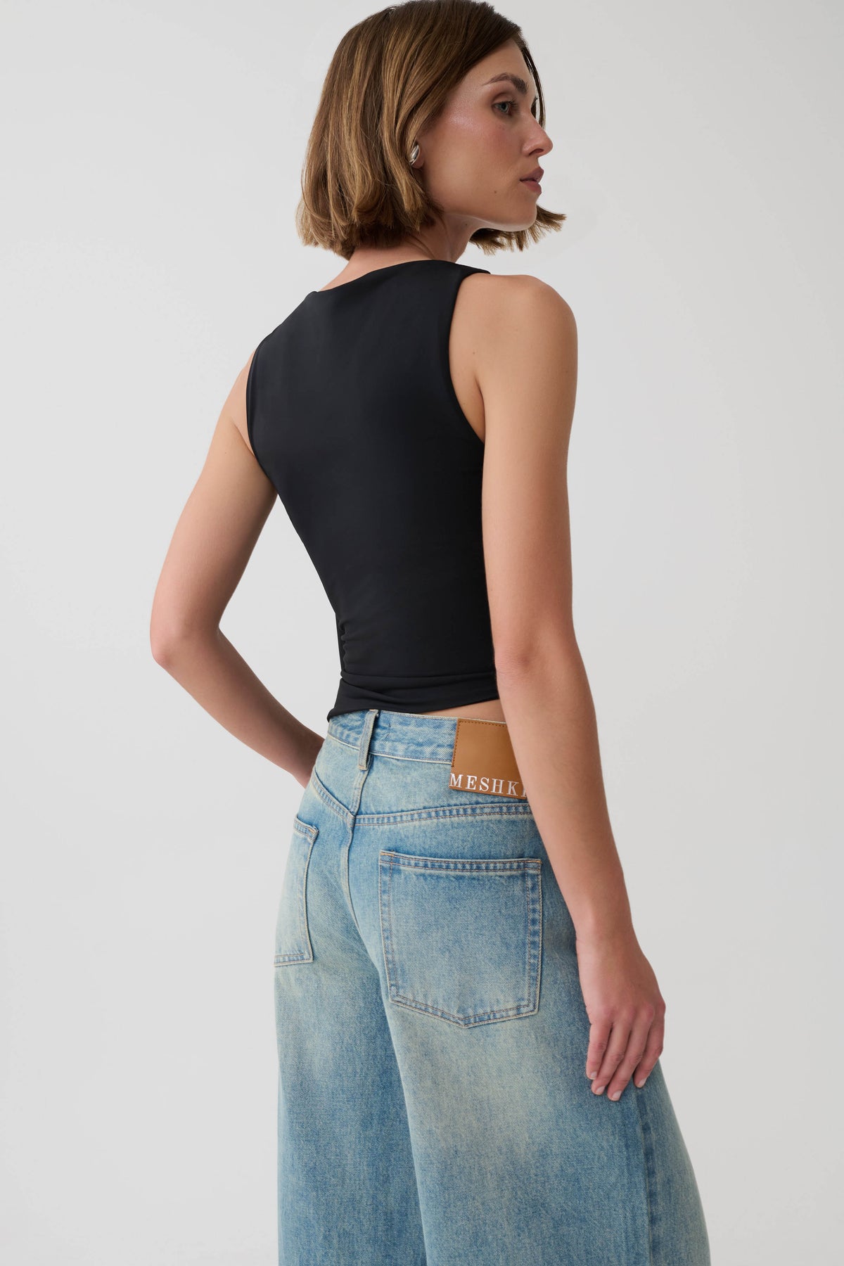 Amabel Gather Knot Sleeveless Top - Black