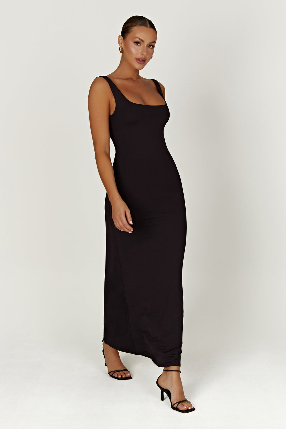 Aubree Fishtail Maxi Dress - Black